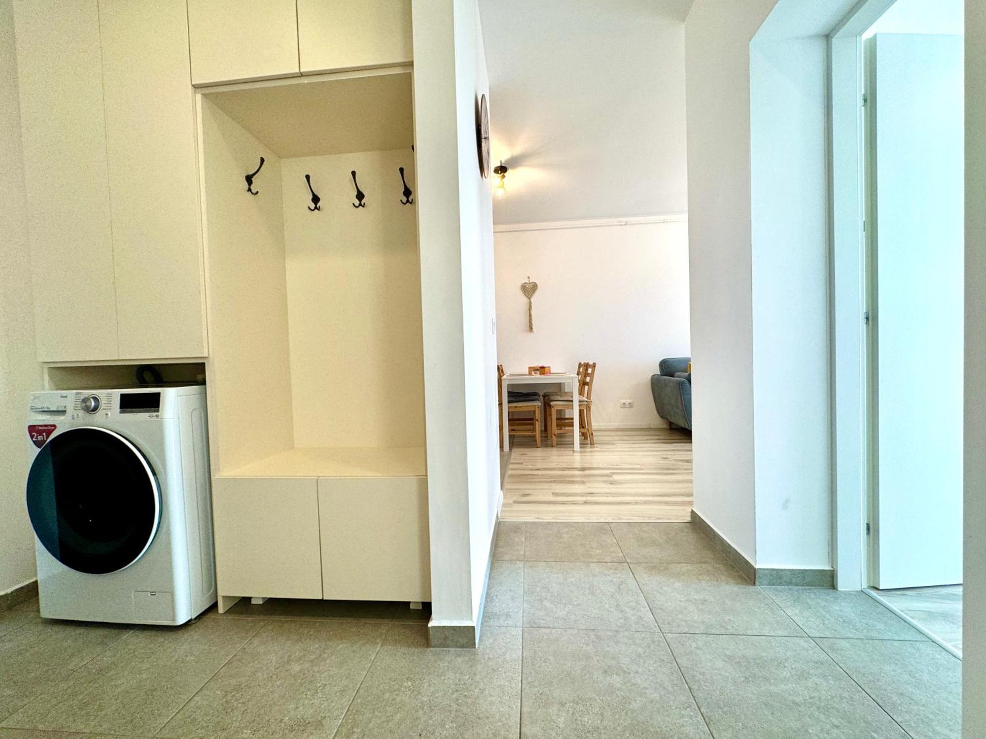 Luca'S Forest Apartment Тимишоара Екстериор снимка