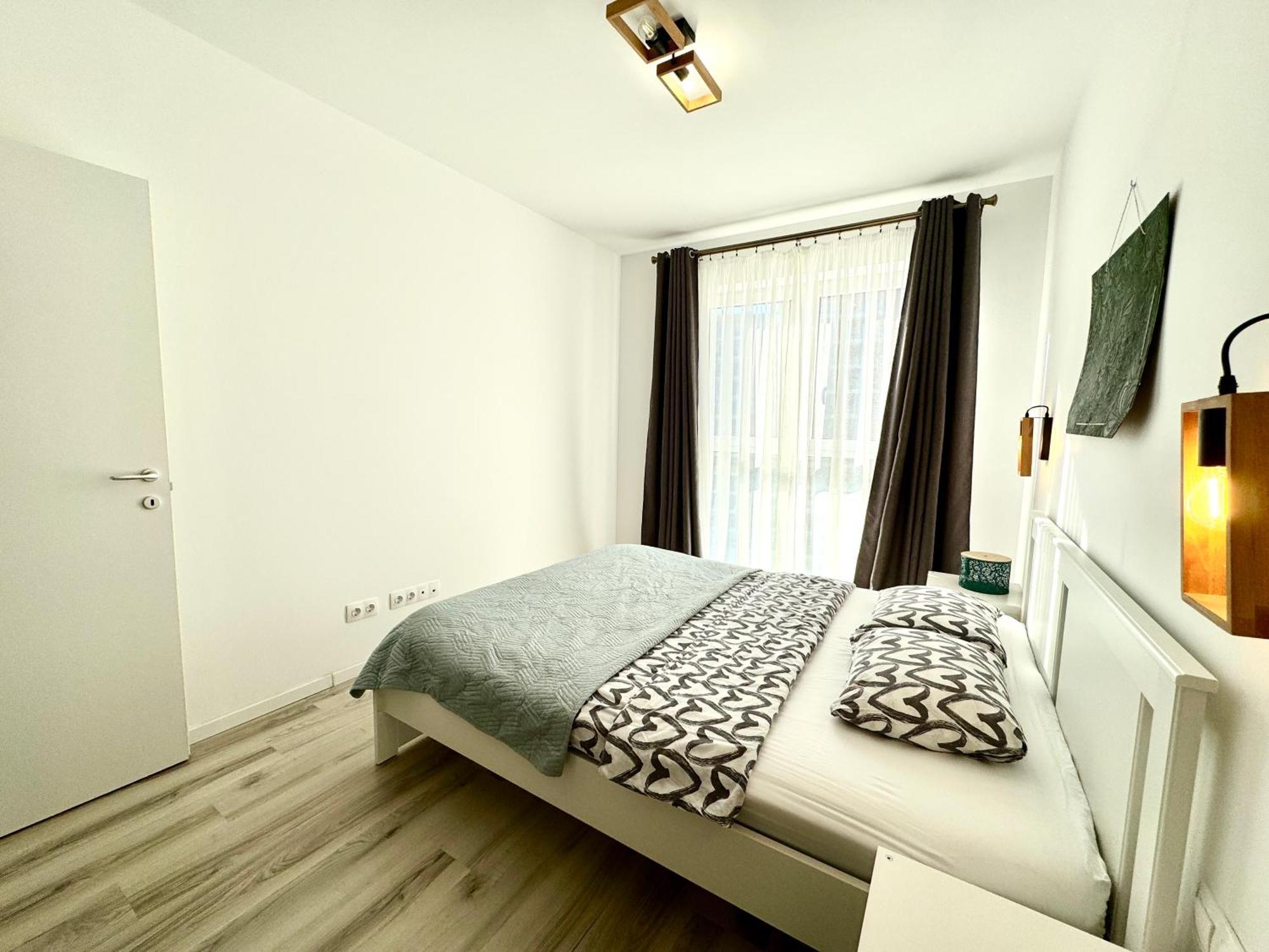 Luca'S Forest Apartment Тимишоара Екстериор снимка