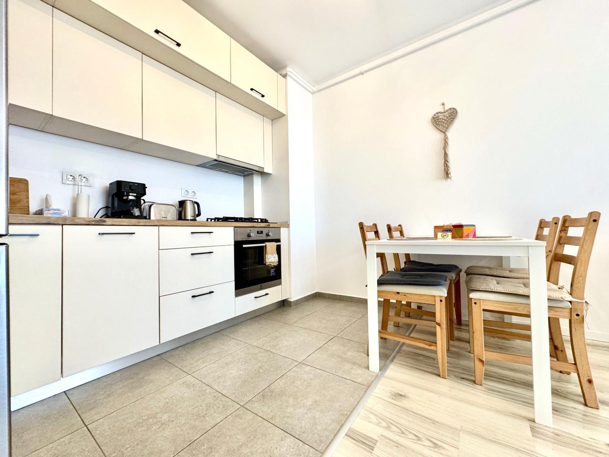 Luca'S Forest Apartment Тимишоара Екстериор снимка